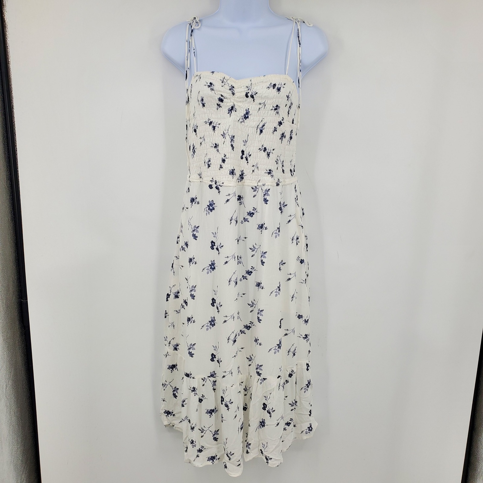 Abercrombie & Fitch White Blue Floral Smocked Tie Strap Midi Dress Medium Garden